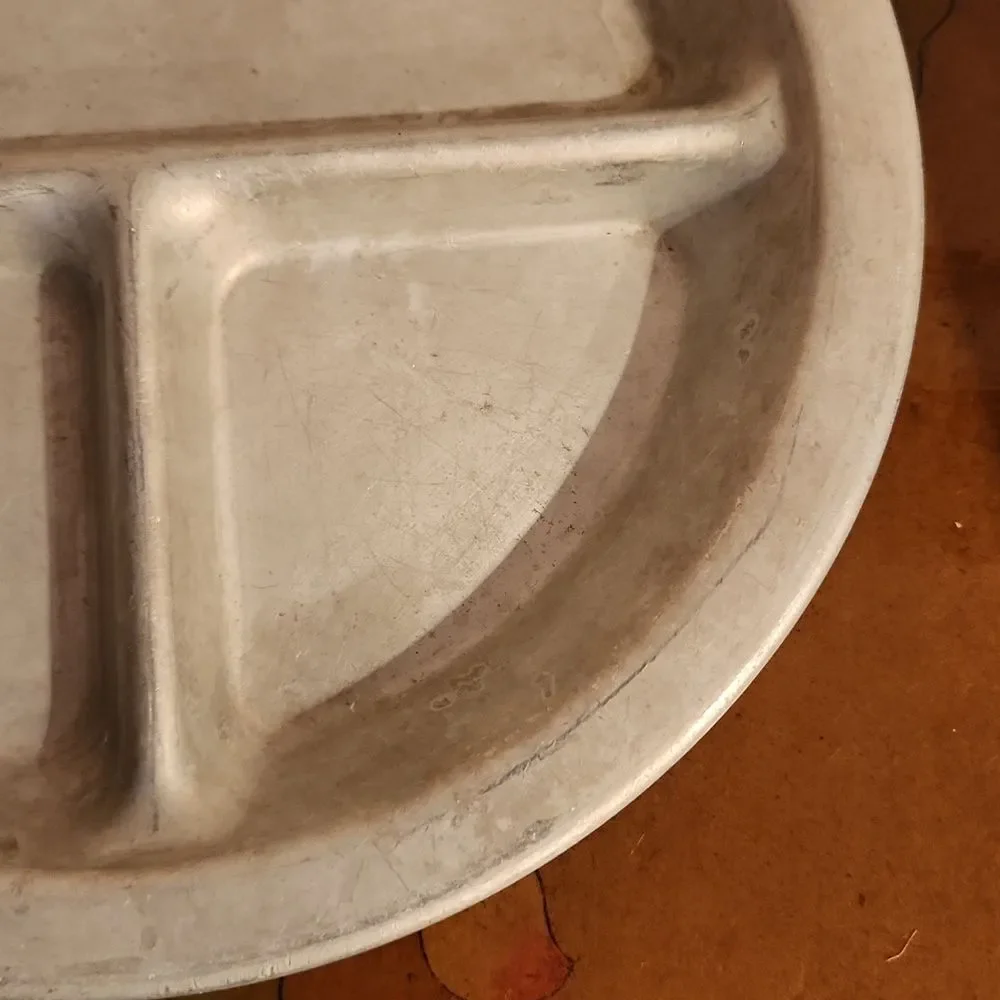 Vintage Wear Ever No. 523 Aluminum Cafeteria Plate